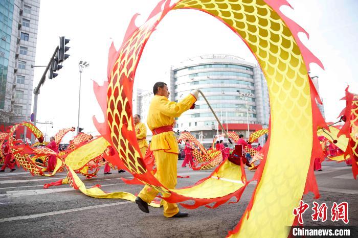 <b>【瓣瓣同心】京津冀“三界碑”下话未来</b>