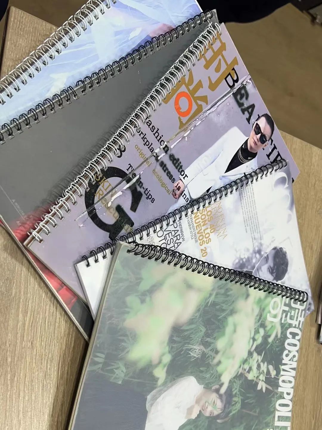 模卡骗局揭秘：应聘“平面模特”，还得先高价