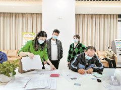 钦州港片区用心用情落实被征地农夫养老保险津贴